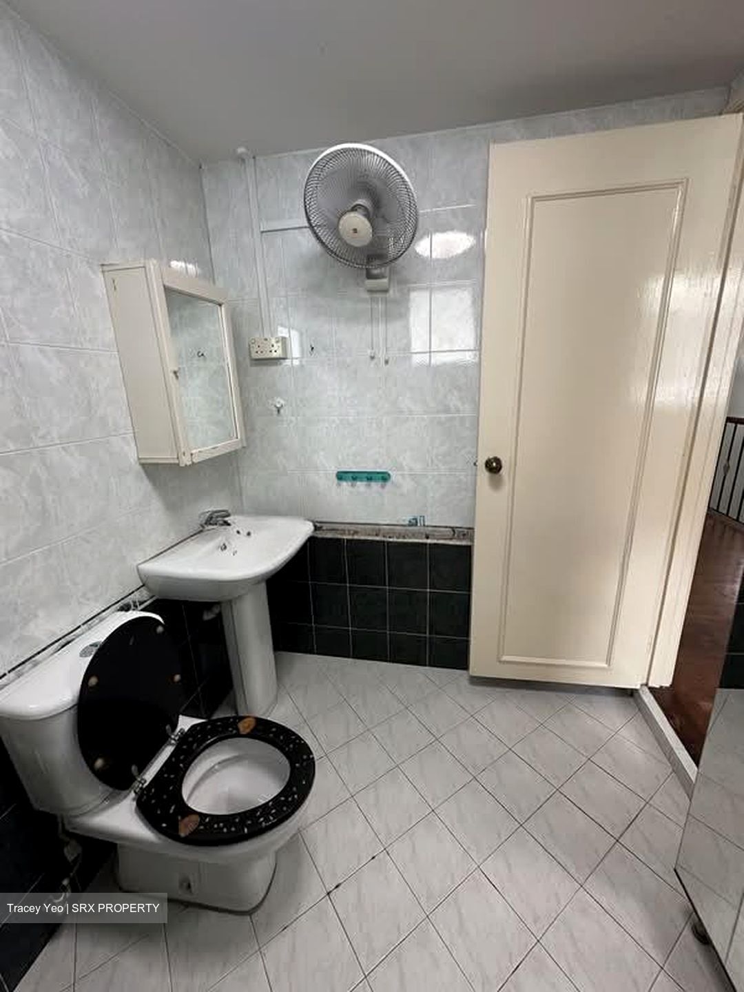 Westwood Park (D22), Terrace #573395641